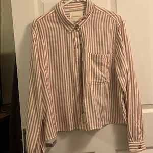 Aeropostale cropped button up